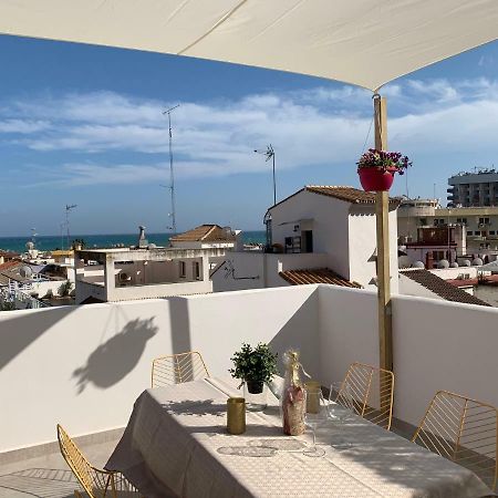 Apartmán Lujoso Duplex En La Playa Con Vistas Al Mar Torremolinos Exteriér fotografie